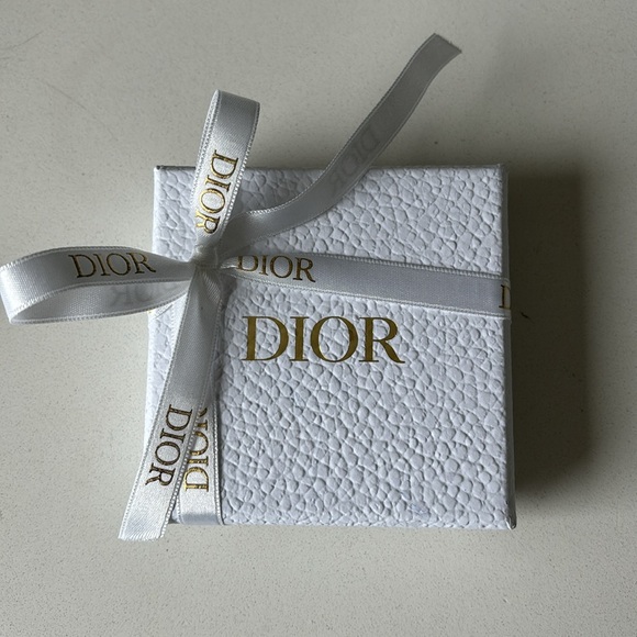 Dior stud earrings - Picture 7 of 7